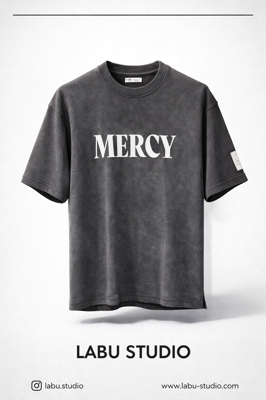 888 טישרט MERCY-שחור