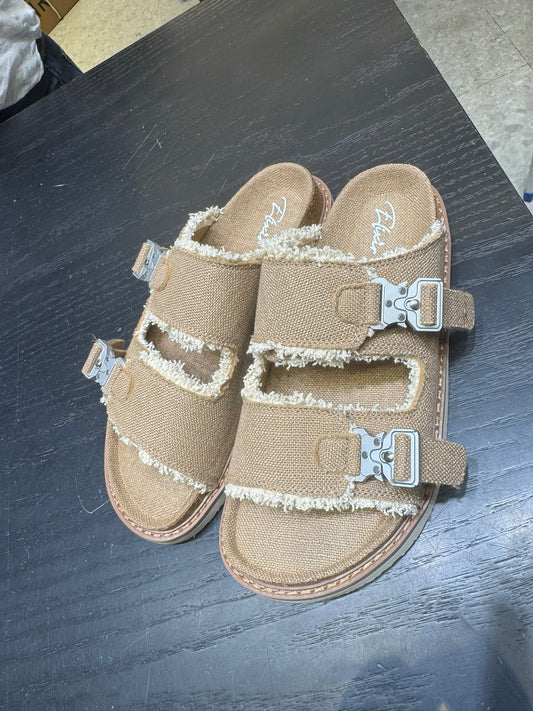 (904)ELIXIR FLIP FLOPS-קאמל