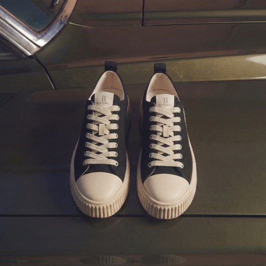 907 סניקרס באטרפליי-שחור